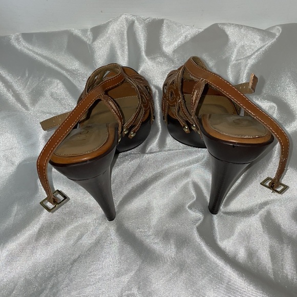 ICORA Brown High Heels. Size 8! - Picture 3 of 4